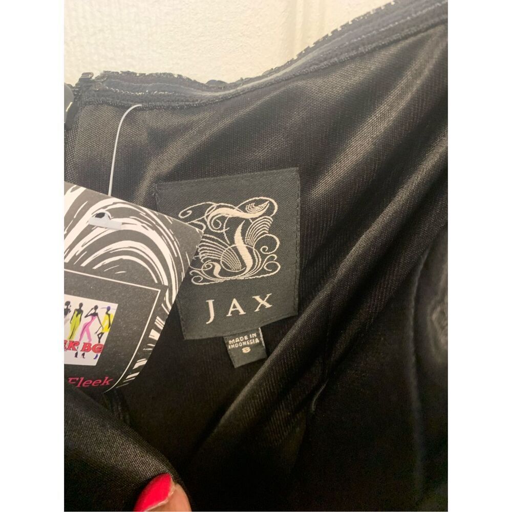 Sequin Embellished Asymmetrical Patterned Dress - image 4